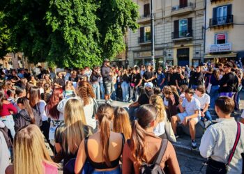 "Chiediamo protezione e impegno delle forze dell'ordine"