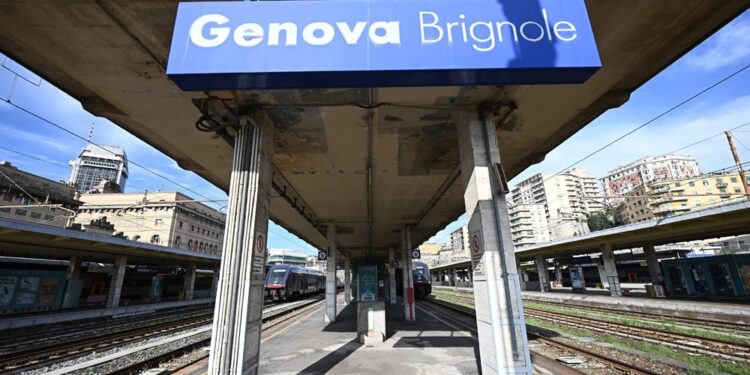 Trenitalia attiva servizio bus tra Genova Nervi e Recco