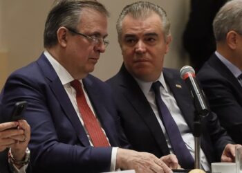 Il ministro Ebrard