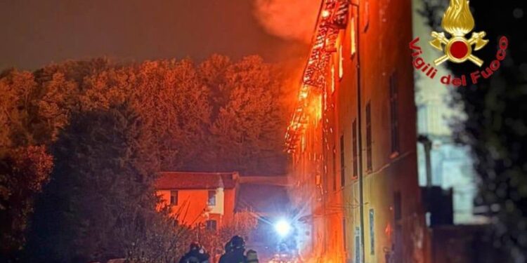 Evacuate le 21 suore presenti
