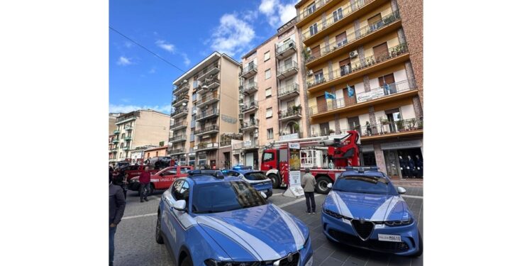 Le fiamme si sarebbero sviluppate per cause accidentali