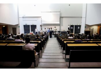 Udu Bari denuncia frase choc di una docente del semestre filtro