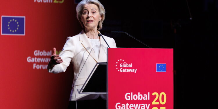 Maggioranza Ursula balla tra i 378 e i 383 parlamentari