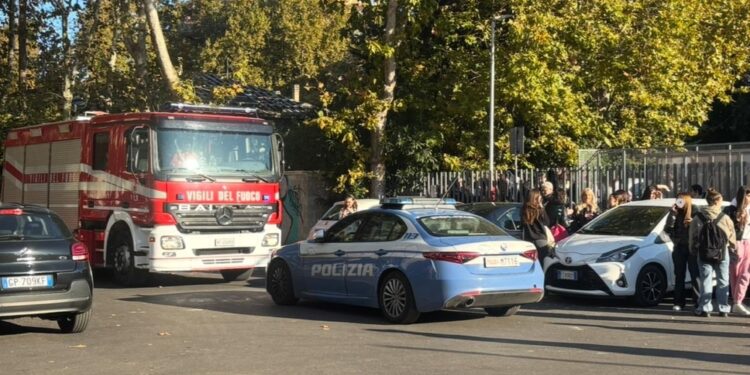 Studenti avvertono lievi malori