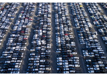 'La neutralità tecnologica guidi revisione su auto'