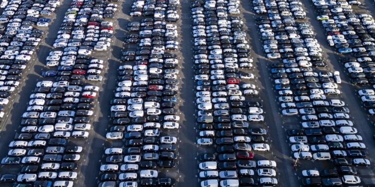 'La neutralità tecnologica guidi revisione su auto'