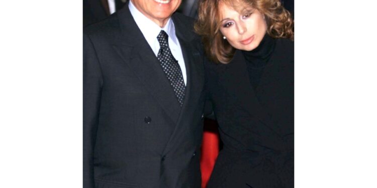 "Grazie a suo coraggio e sofferenza passo avanti per l'Italia"