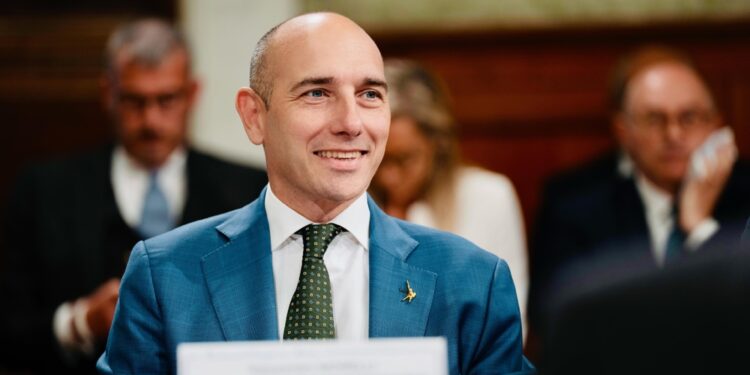 'Su S. Siro Tajani doveva votare contro e ora innesca pantomima'