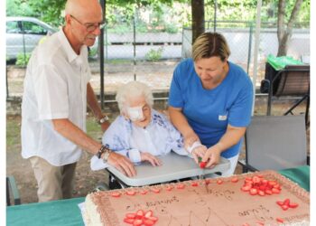 Pina rimase vedova a 45 anni e nel 2020 sopravvisse al Covid