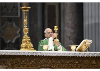 Messa a Roma in occasione della commemorazione dei defunti