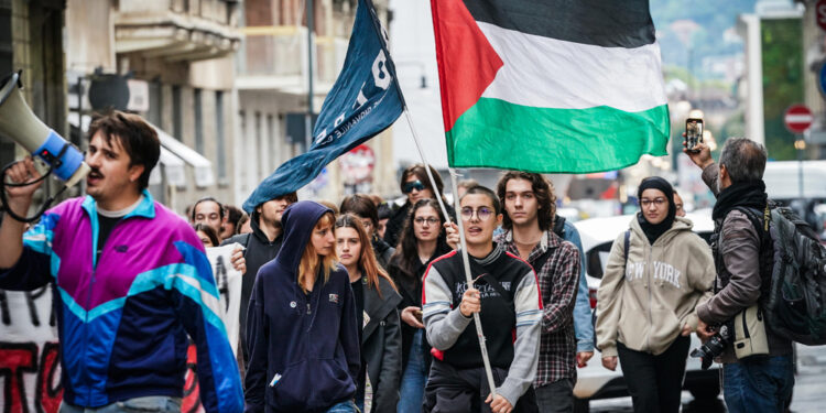 Sostegno a ogni iniziativa per pace a partire da negoziato Usa