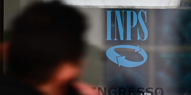 Ipotesi in campo non frenano la crescita degli anni per l'uscita