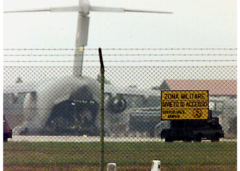 La conferma ai sindacati dopo l'incontro con il comandante
