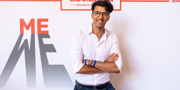 Con cannoni e mitra automatici. E' a bordo della Paola I
