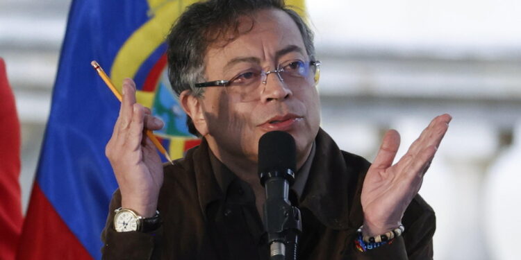Daniel Garcia Pena è rientrato a Bogotà per consultazioni