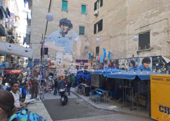 Operazione della Polizia Municipale a Napoli