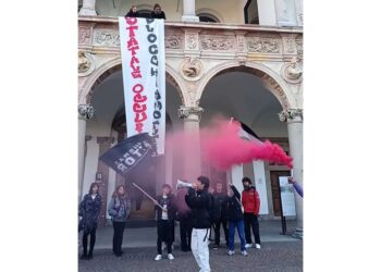 Studenti: "Hanno toccato la Flotilla e allora blocchiamo tutto"
