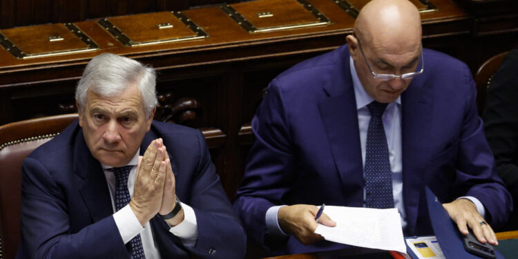 Cita Pasolini 'tra poliziotti e violenti scelgo i poliziotti'