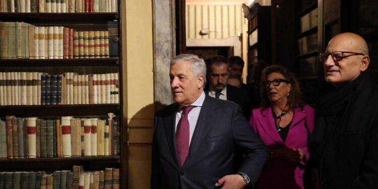 Il ministro: "Non porta grandi vantaggi alle casse dello Stato"