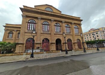 La vittima è un ventenne