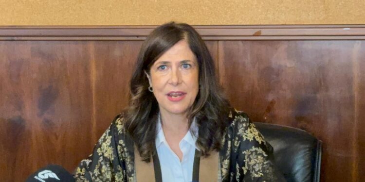 La governatrice