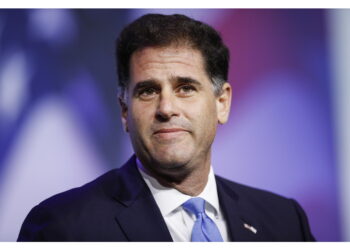 Capo negoziatore israeliano Ron Dermer domani a Sharm
