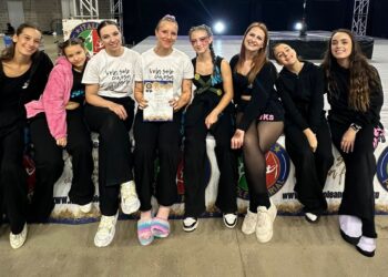 Foto di gruppo per le comasche protagoniste nella gara di Riccione