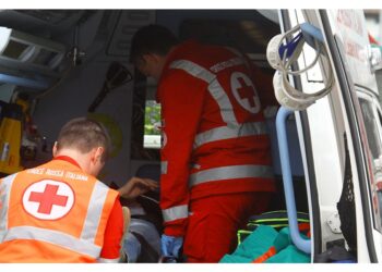 Grave una 38enne ferita sul Raccordo