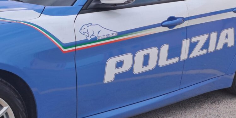 L'uomo si era nascosto nell'armadio