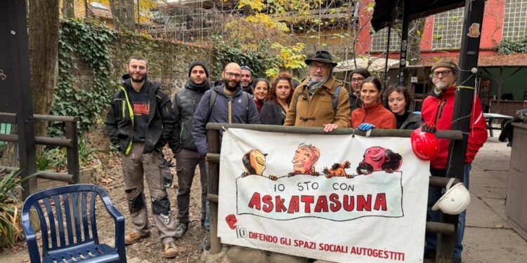 Per trasformare lo stabile occupato da 29 anni in bene comune