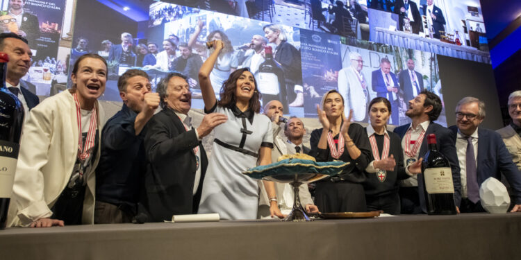 L'evento ad Alba. Raccolti 502 mila euro per la beneficenza