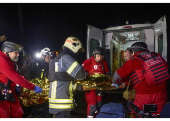 Danneggiati sette edifici residenziuali