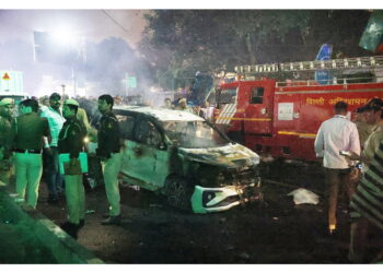 Ci sono anche almeno tre feriti