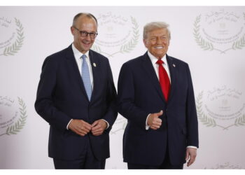 Anche con Zelensky.Portavoce conferma colloqui senza dire chi