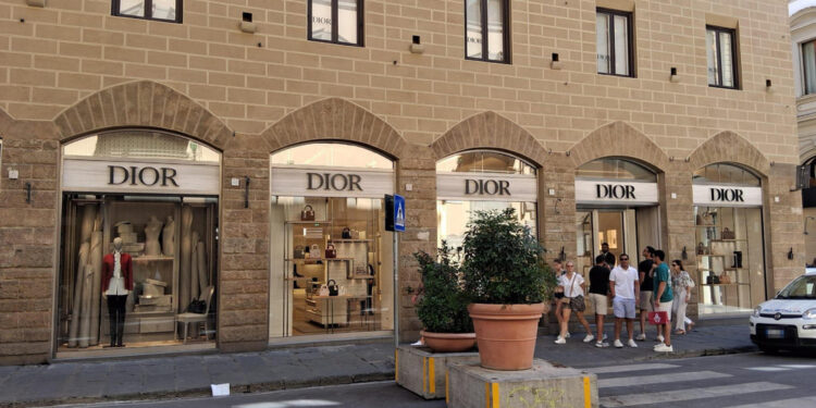 Indagini per identificare il quarto componente della banda