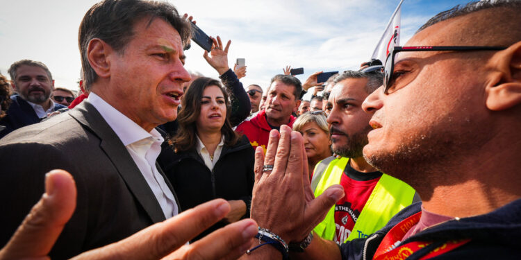 'Come si giustifica il centrodestra mentre fa campagna al Sud?