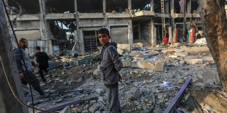 Esercito israeliano aveva annunciato bombardardamenti su Hamas