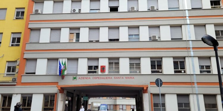 Secondo i primi accertamenti la caduta sarebbe stata accidentale