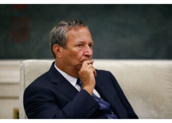 Annuncio di Larry Summers dopo la pubblicazione dei nuovi file