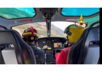 In corso le operazioni di soccorso dei vigili del fuoco