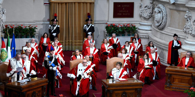 Raggiunte 85 firme tra i deputati già portate in Cassazione