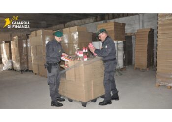 Vivevano nell'immobile trasformato in opificio