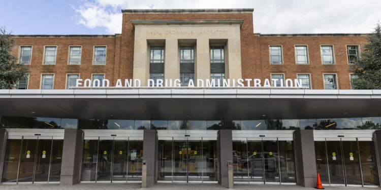 Email interna all'agenzia