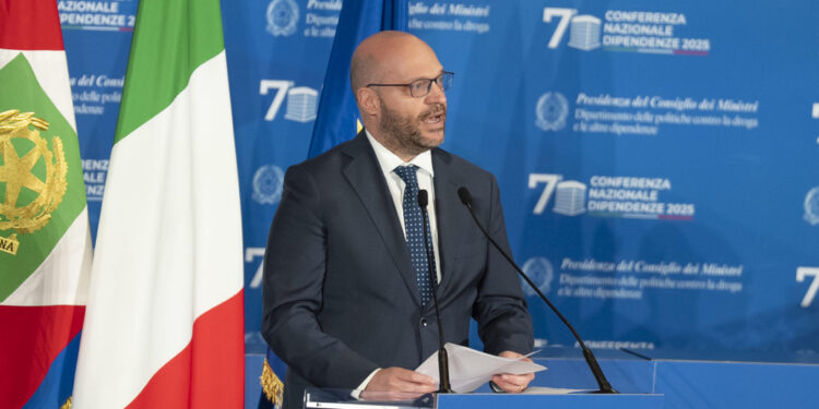 Il pensiero va a quelle uccise e che subiscono violenze