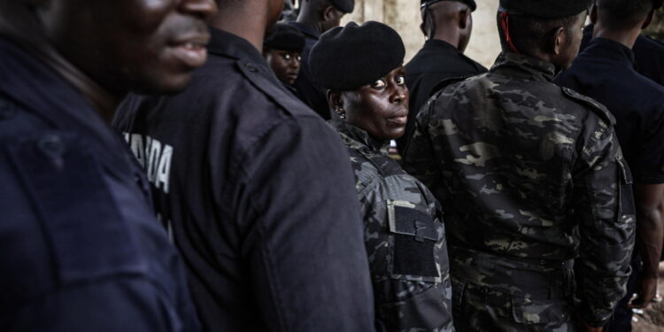 'Processo elettorale sospeso