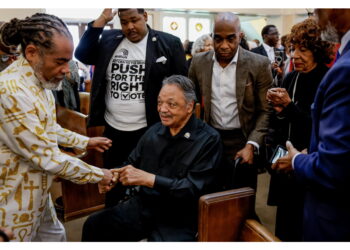 Per paralisi sopranucleare progressiva con cui lotta da 10 anni