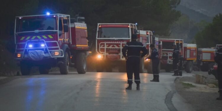 Domati 55 roghi in 48 ore