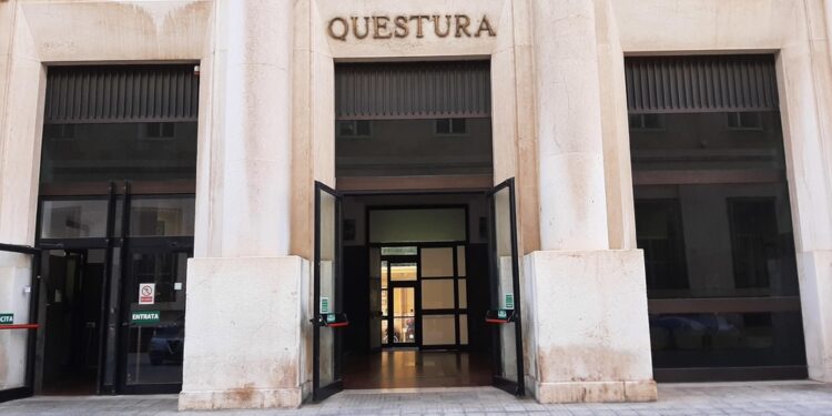 La Polizia ha eseguito un mandato d'arresto europeo