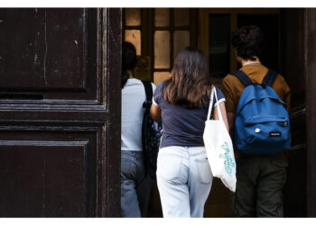 La dirigente dell'Einaudi: "criterio per non sforare il budget"