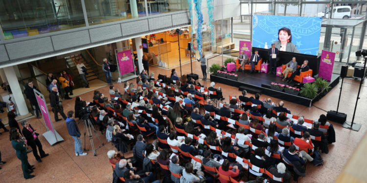 "Antidoto alle tante solitudini che creano disagi e dipendenze"